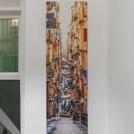 Vico Spaccanapoli 2 * Napoli